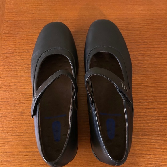 Wolky Mary Jane Clogs Women's Black‎ Leather Comfort Casual Size EU 40 (9 US) - Picture 2 of 11